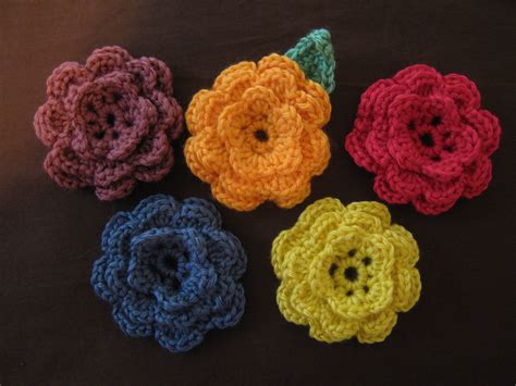 How to Crochet Flowers: A Journey Through Thread and Imagination